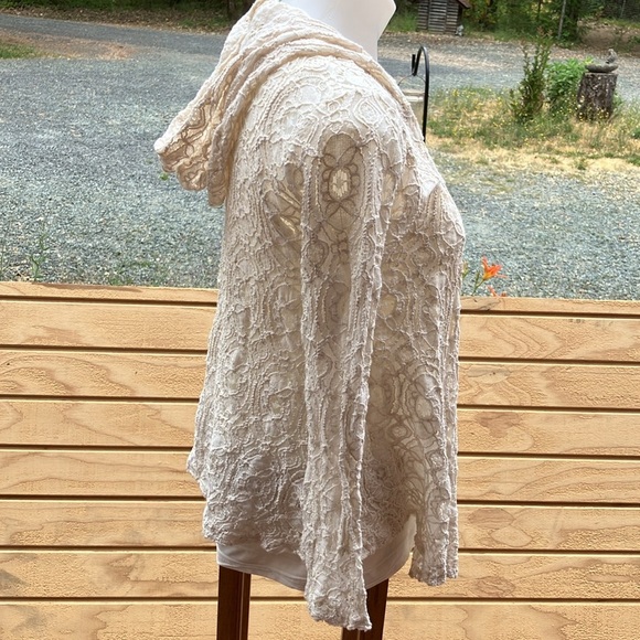 Belldini Cream Lace hooded open frond lightweight cardigan Small - Picture 5 of 11
